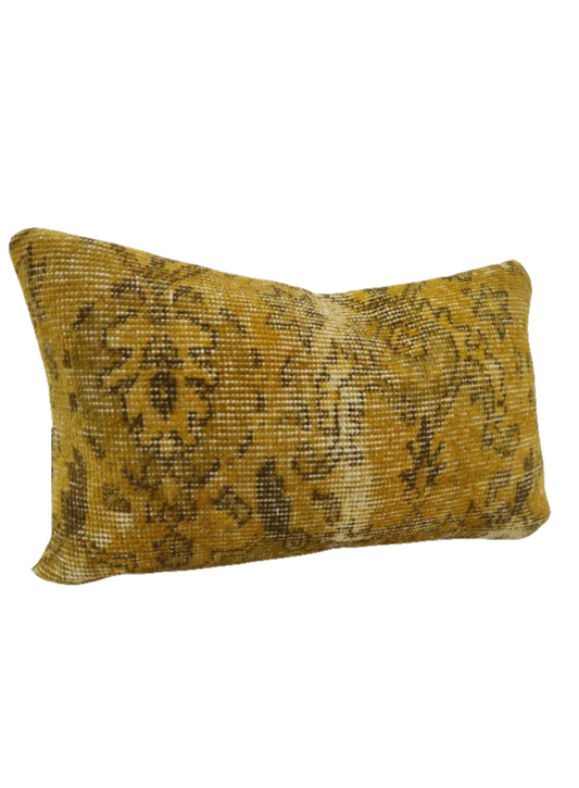 Léo Turkish Throw Pillow
